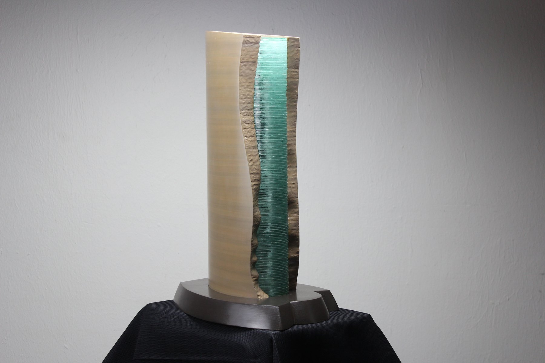 The model, side view